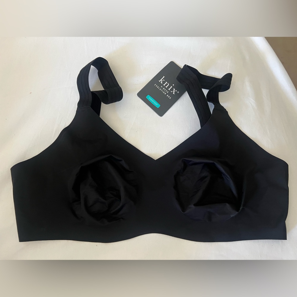 KNIX V-Neck Evolutipn Bra Size 5 (fits  36D 38C 38D 40C) Black
